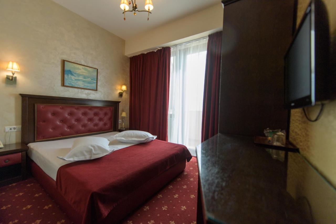 Hotel Golden Palace Mamaia Buitenkant foto