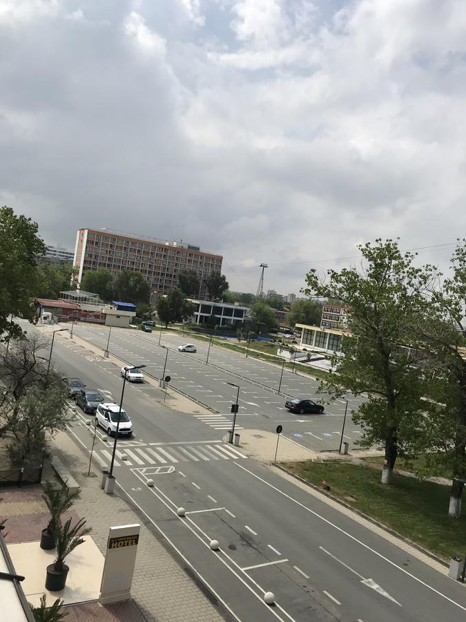 Hotel Golden Palace Mamaia Buitenkant foto